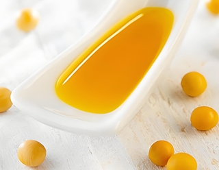 精煉大豆油有什么特點？華泰精煉設備廠家